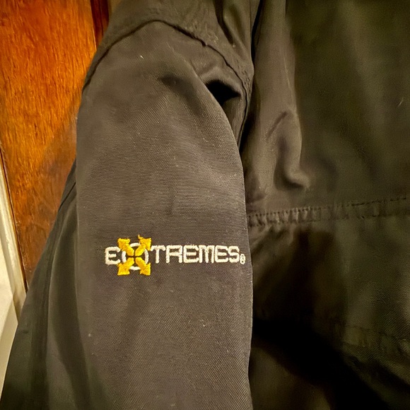 Carhartt Men's Black Puffer Jacket with Fur Hood - Picture 3 of 6